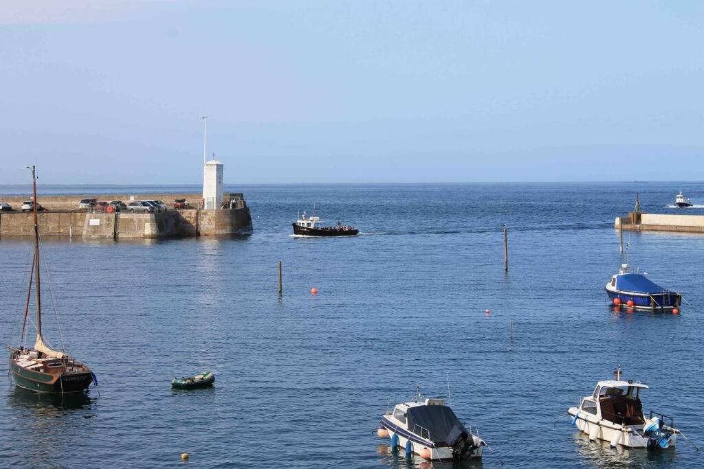 Kelvinside, Seahouses, 2 Minute Walk Into Village エクステリア 写真