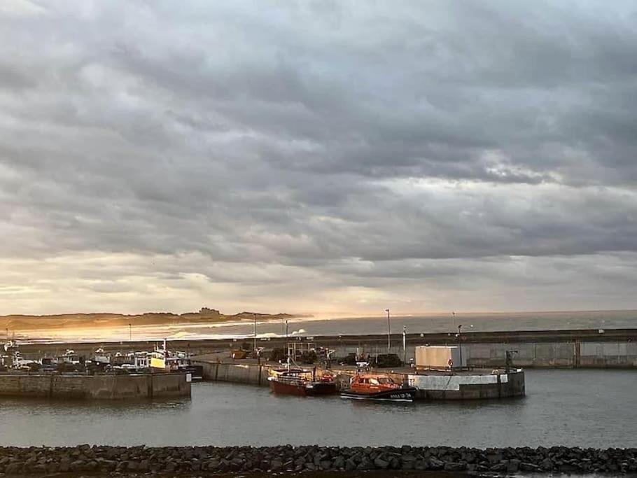 Kelvinside, Seahouses, 2 Minute Walk Into Village エクステリア 写真